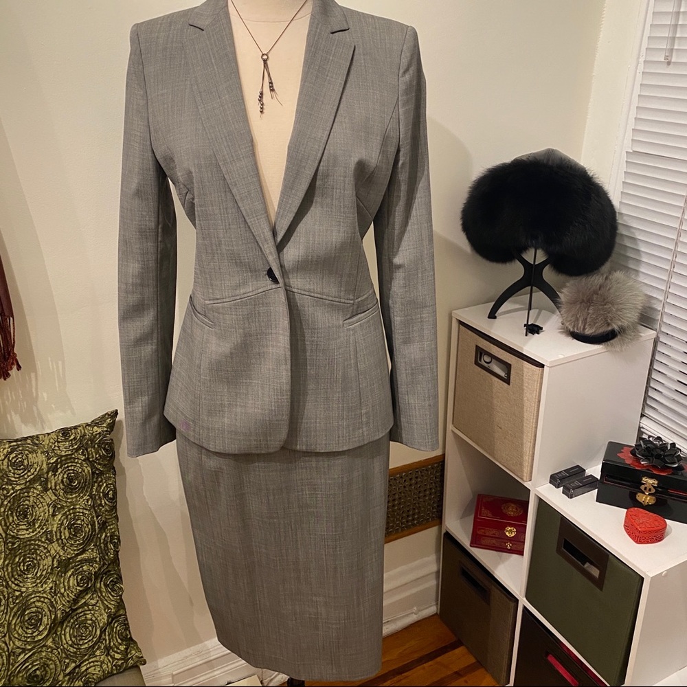 REISS wool blend grey suit